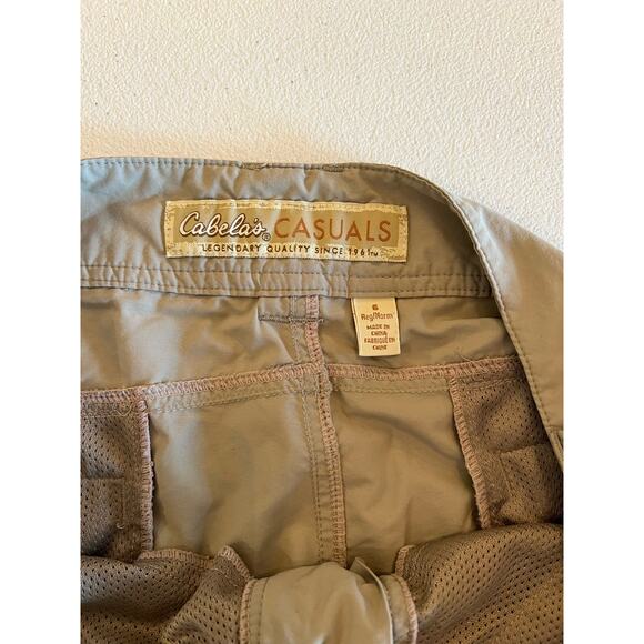 Cabela's Women's Casuals Hiking Shorts Size 6 Tan UPF50 6 Pockets 100% Nylon - Picture 3 of 8